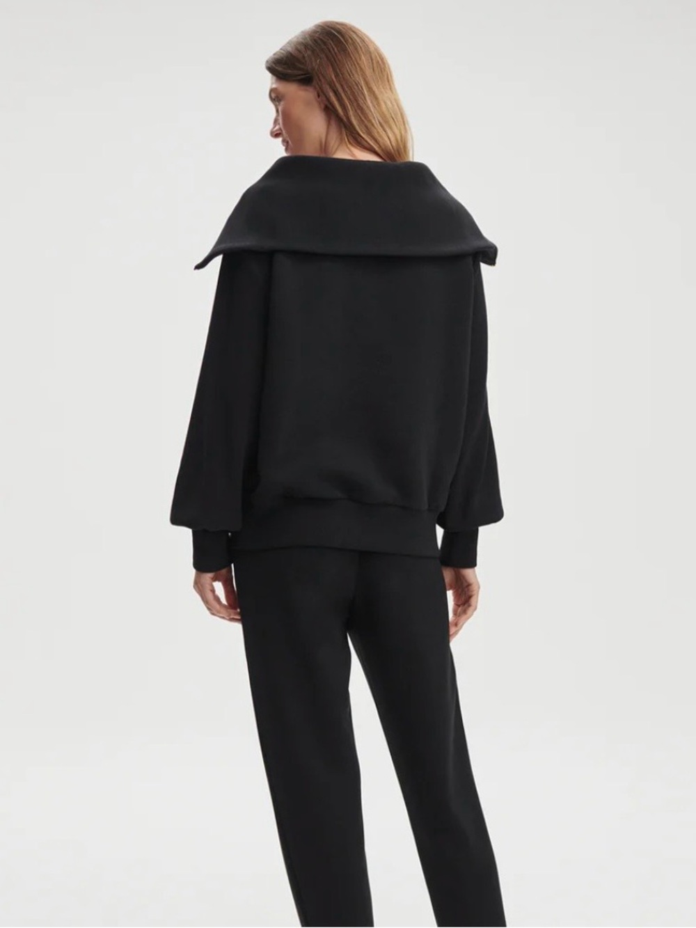 Varley Vine 1/2 Zip Black Wide Collar Sweatshirt with Gold Hardware - Picture 3 of 5